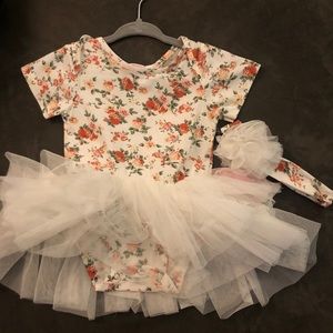 Baby girl dress onesie size 6-9 matching headband
